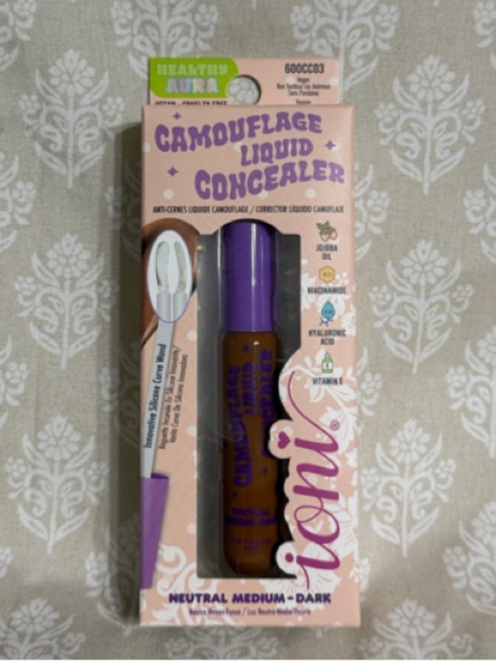 Toni Camouflage Liquid Concealer - Neutral/Medium-Dark
